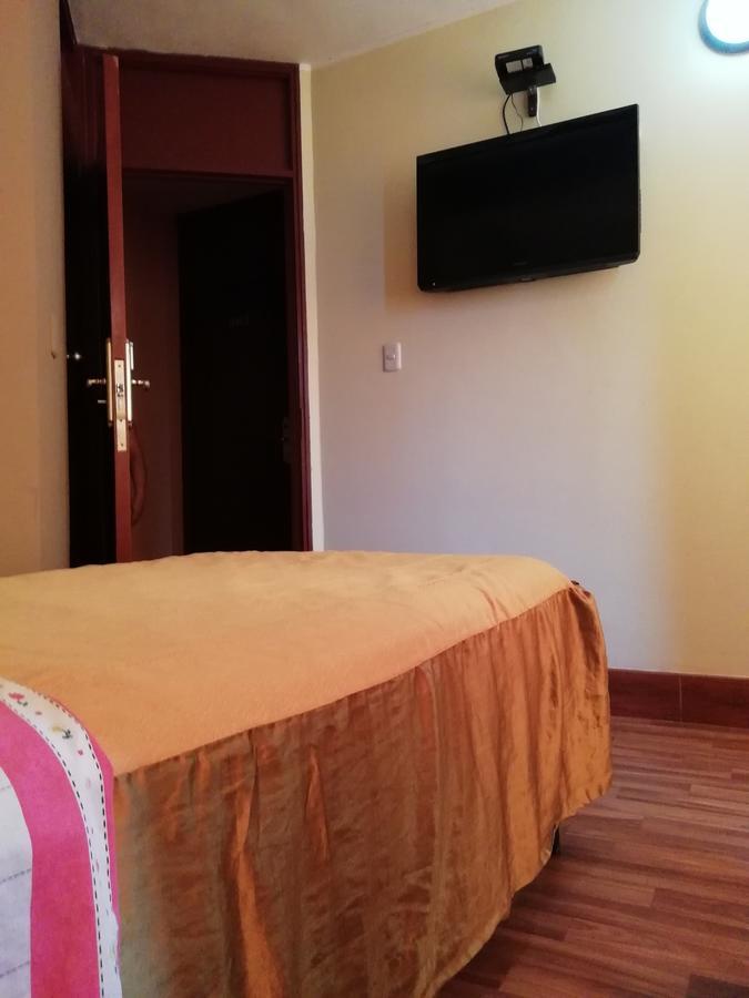 Hospedaje Oasis Chiclayo Exteriör bild